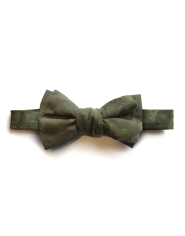 camouflage green bow